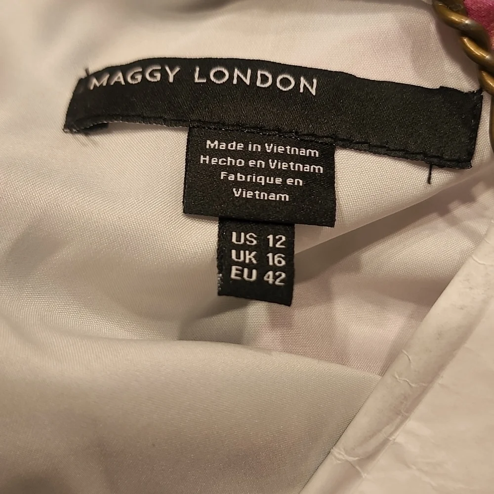 Maggy London Dress - Picture 5 of 6